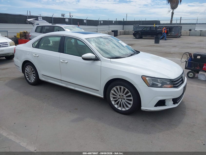 2017 VOLKSWAGEN PASSAT auction photo 1