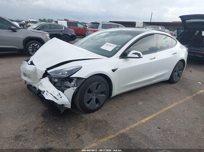 Vin: 5yj3e1ea2mf955489, lot: 46578559, tesla model 3 standard range plus rear-wheel drive 20212