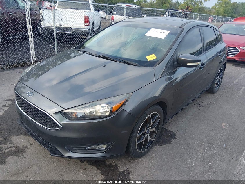 Vin: 1fadp3m22jl209983, lot: 46578585, ford focus sel 20182