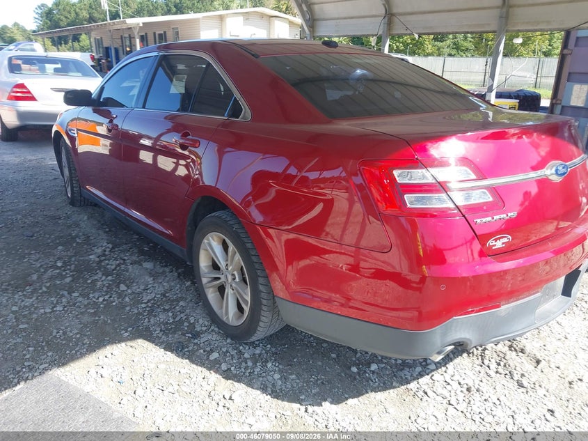 2015 FORD TAURUS auction photo 3