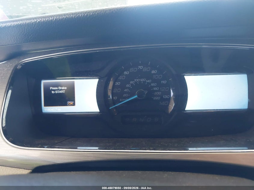2015 FORD TAURUS auction photo 7