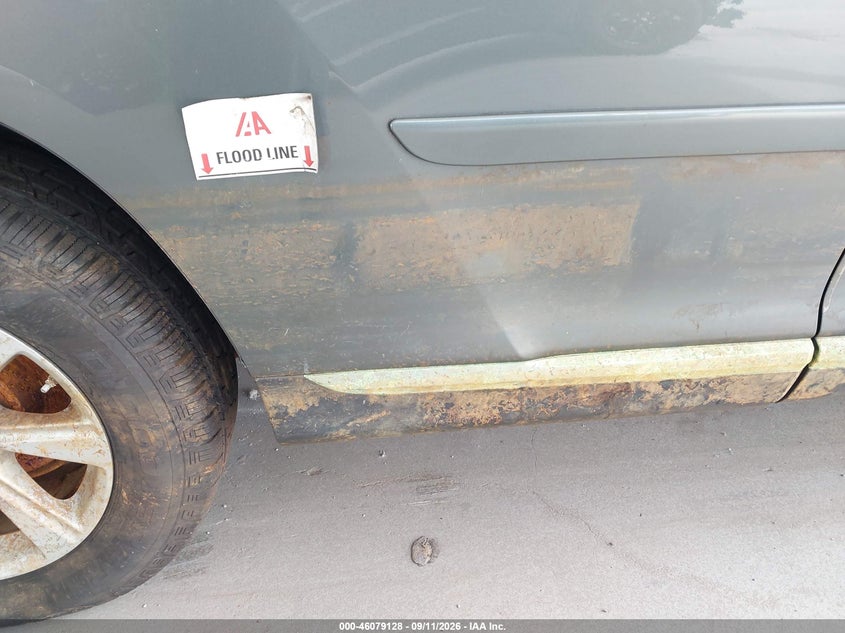 2012 TOYOTA HIGHLANDER auction photo 6