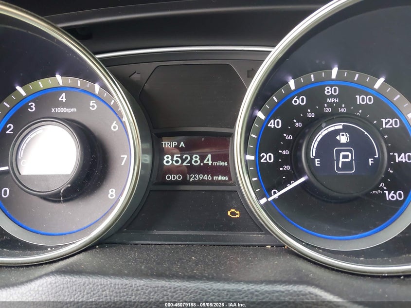 2013 HYUNDAI SONATA auction photo 7