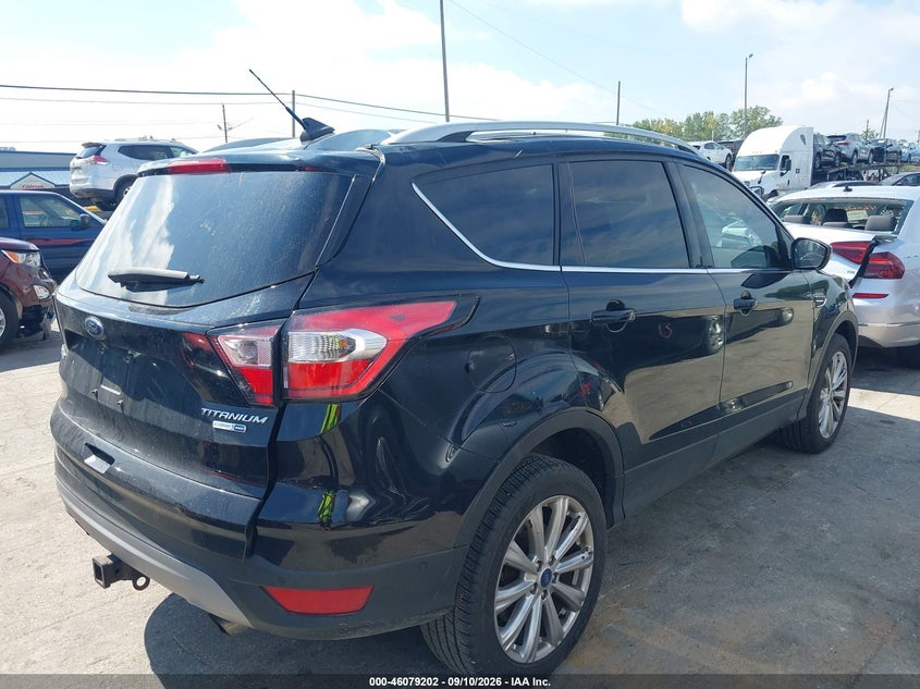 Vin: 1fmcu9j95jud27227, lot: 46578749, ford escape titanium 20184
