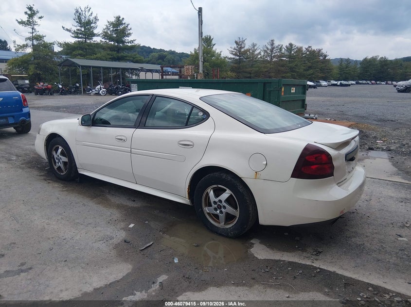 2004 PONTIAC GRAND PRIX auction photo 3