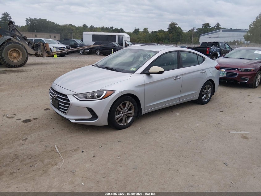 2018 HYUNDAI ELANTRA auction photo 2