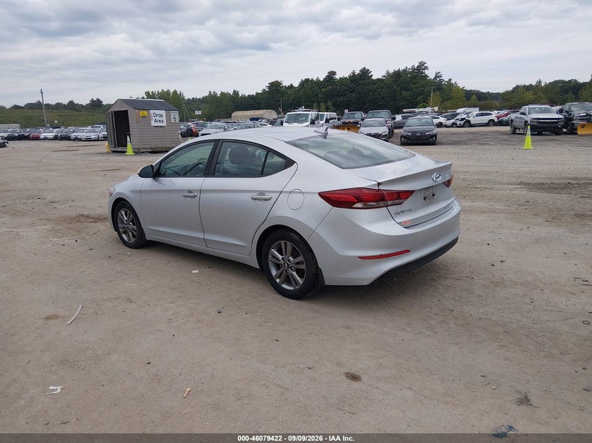 2018 HYUNDAI ELANTRA auction photo 3