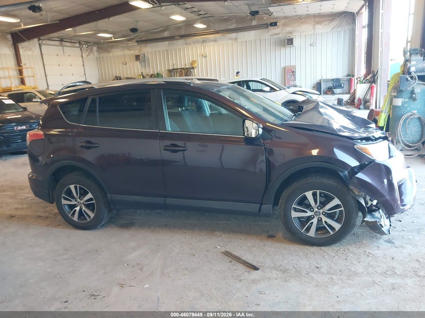 TOYOTA RAV4 - zdjęcie 13