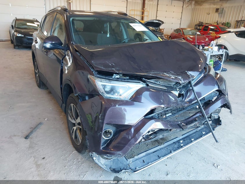 TOYOTA RAV4 - zdjęcie 6