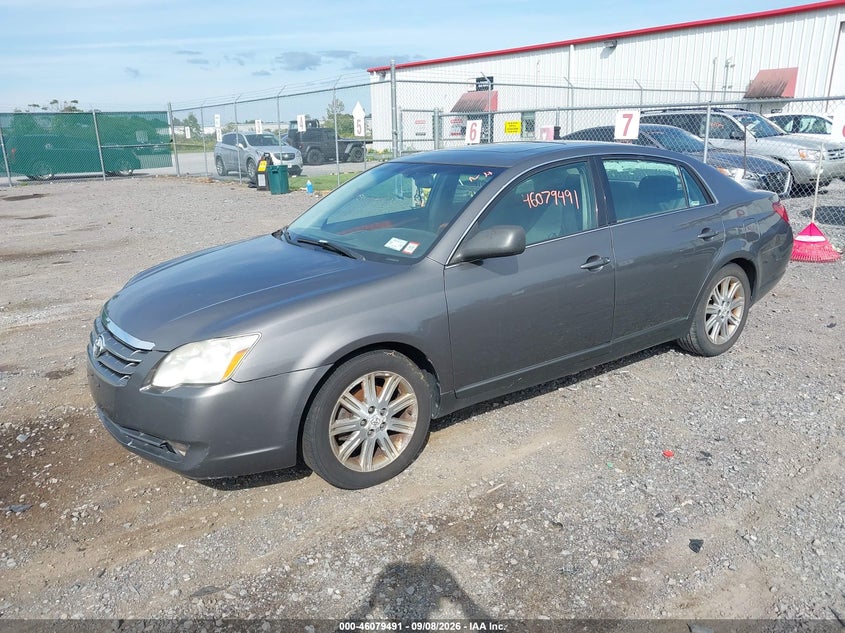 2007 TOYOTA AVALON auction photo 2