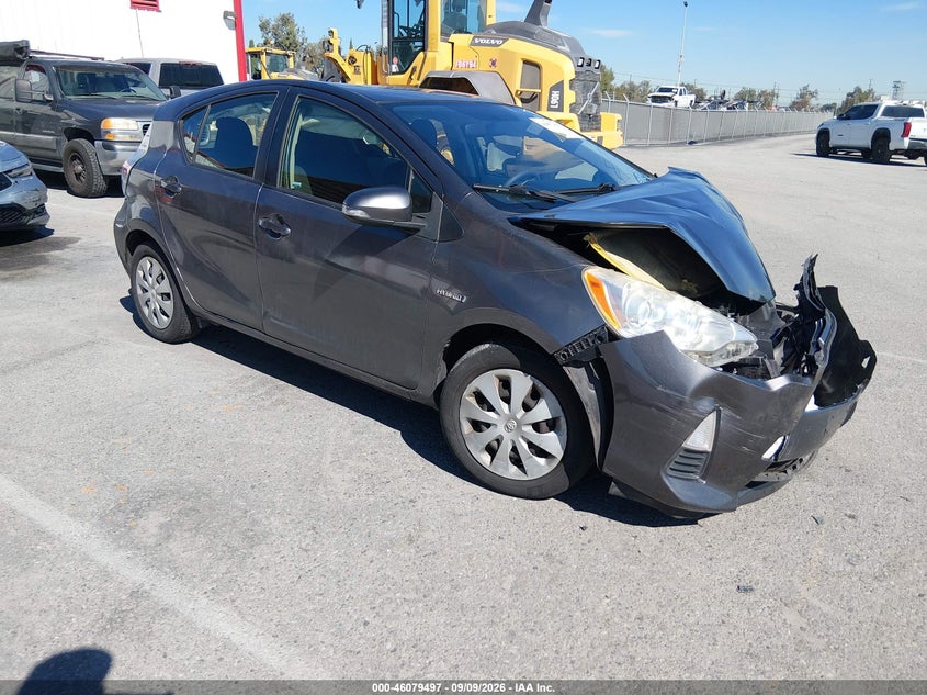 2014 TOYOTA PRIUS C TWO