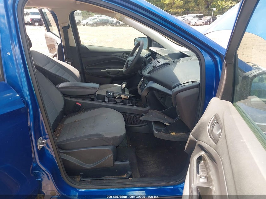 2017 FORD ESCAPE auction photo 5