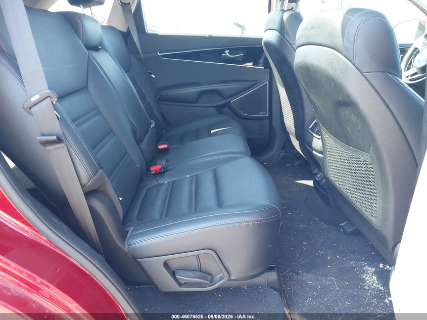 2018 KIA SORENTO auction photo 8