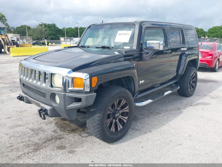2006 HUMMER H3 SUV auction photo 2