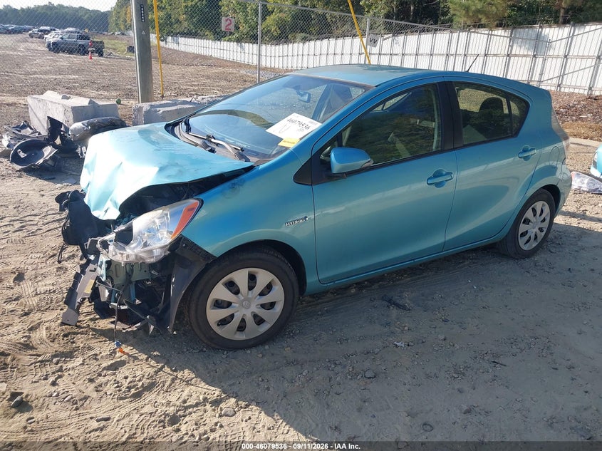 Vin: jtdkdtb30d1035613, lot: 46579083, toyota prius c two 20132