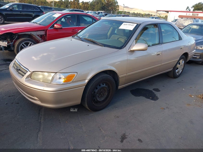 2001 TOYOTA CAMRY auction photo 2