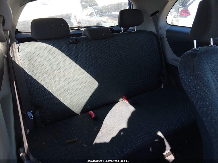 2008 TOYOTA YARIS auction photo 8