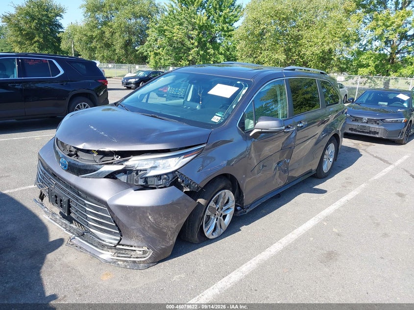 Vin: 5tdzskfc6rs112438, lot: 46579169, toyota sienna limited 20242