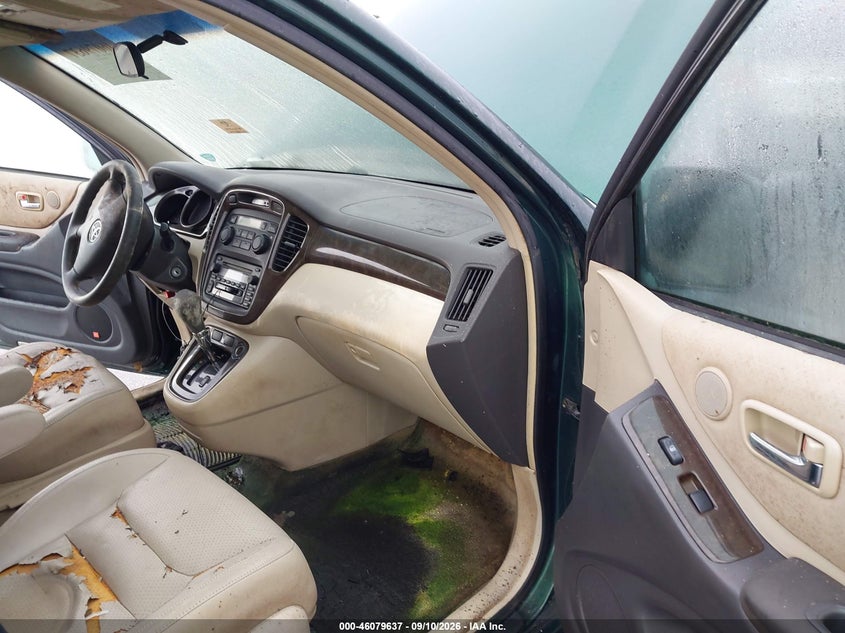 2001 TOYOTA HIGHLANDER auction photo 5