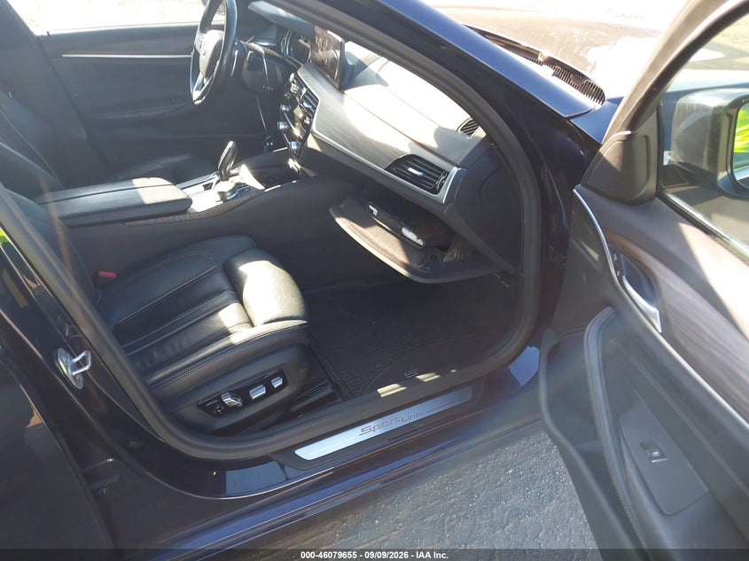 2017 BMW 540I auction photo 5