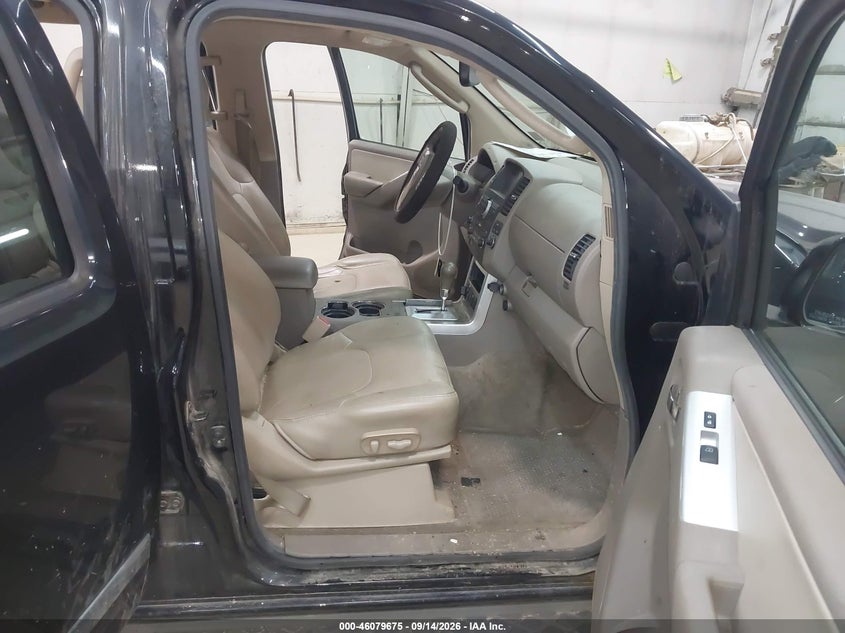 2012 NISSAN PATHFINDER SILVER · Фото 5