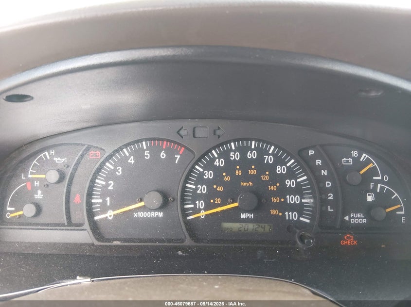 2002 TOYOTA TUNDRA auction photo 7
