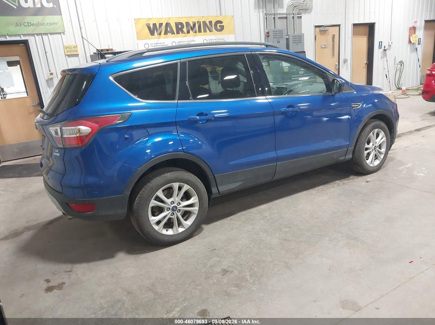 2017 FORD ESCAPE auction photo 4