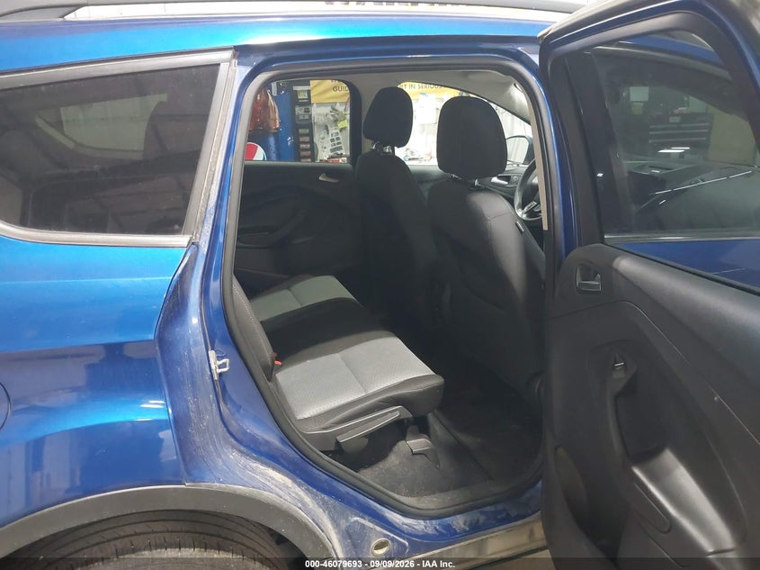 2017 FORD ESCAPE auction photo 8