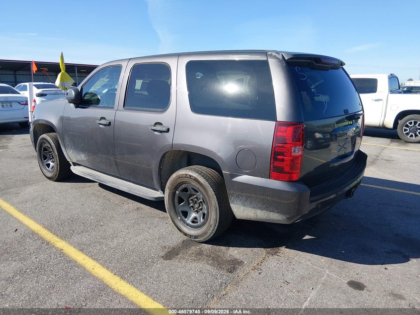 2011 CHEVROLET TAHOE auction photo 3