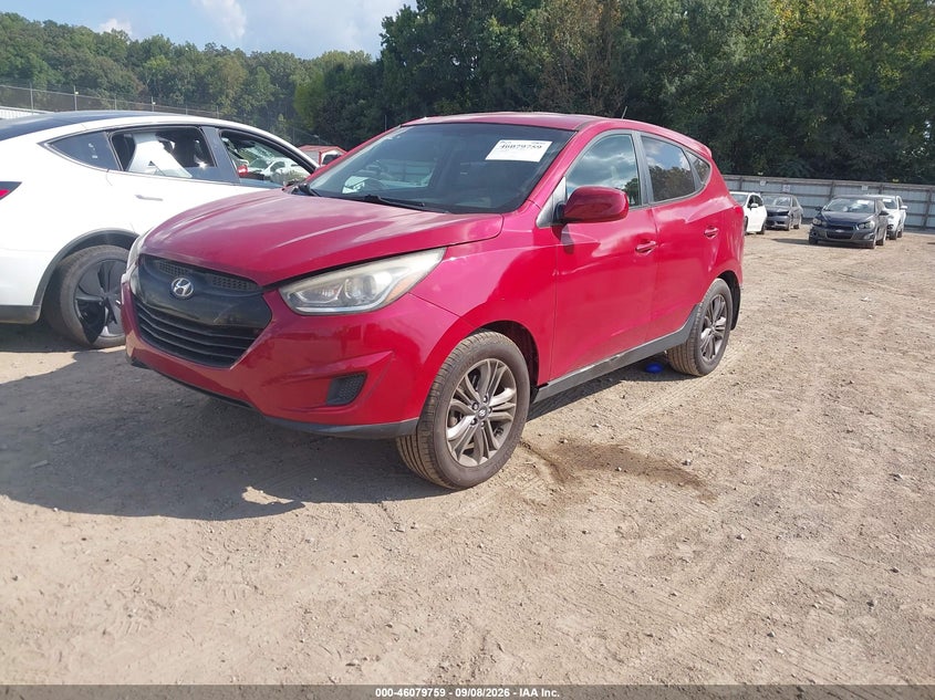 2015 HYUNDAI TUCSON auction photo 2