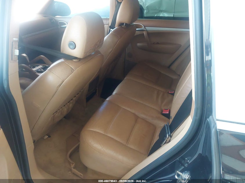 2005 PORSCHE CAYENNE auction photo 8