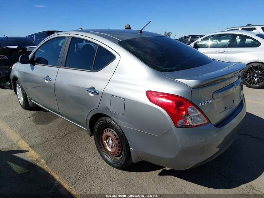2013 NISSAN VERSA auction photo 3