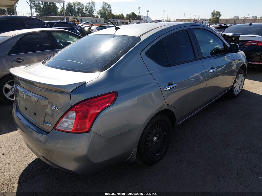 2013 NISSAN VERSA auction photo 4