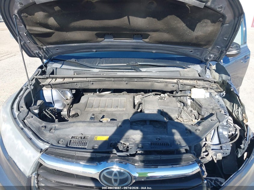 TOYOTA HIGHLANDER - zdjęcie 10