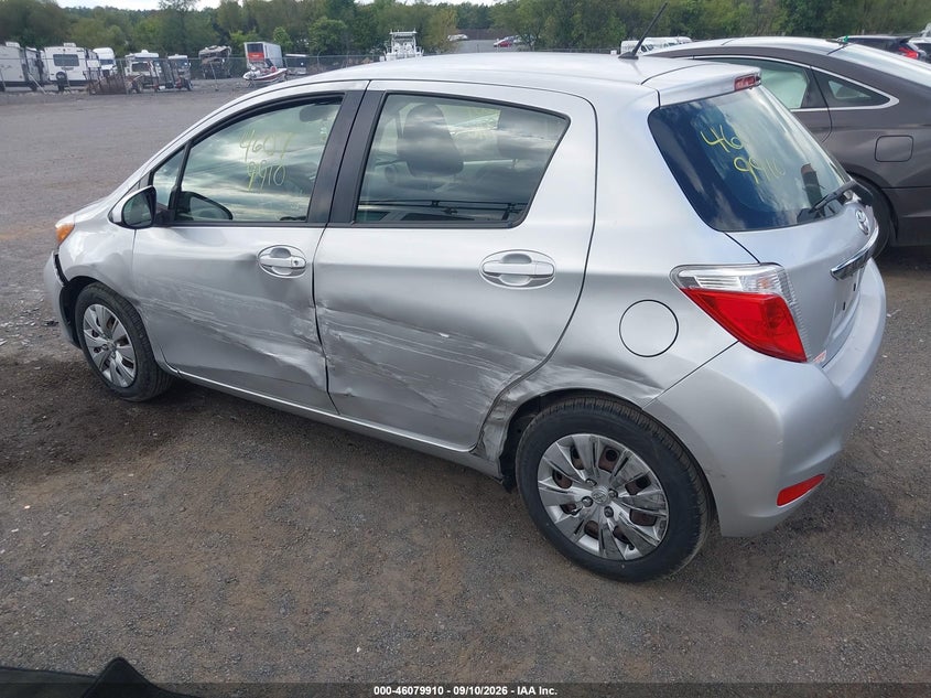 Vin: jtdktud30dd555167, lot: 46579457, toyota yaris l/le/se 20133