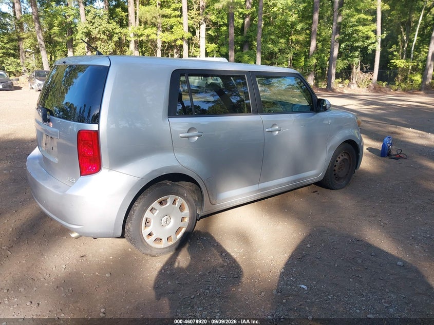 2010 SCION XB auction photo 4