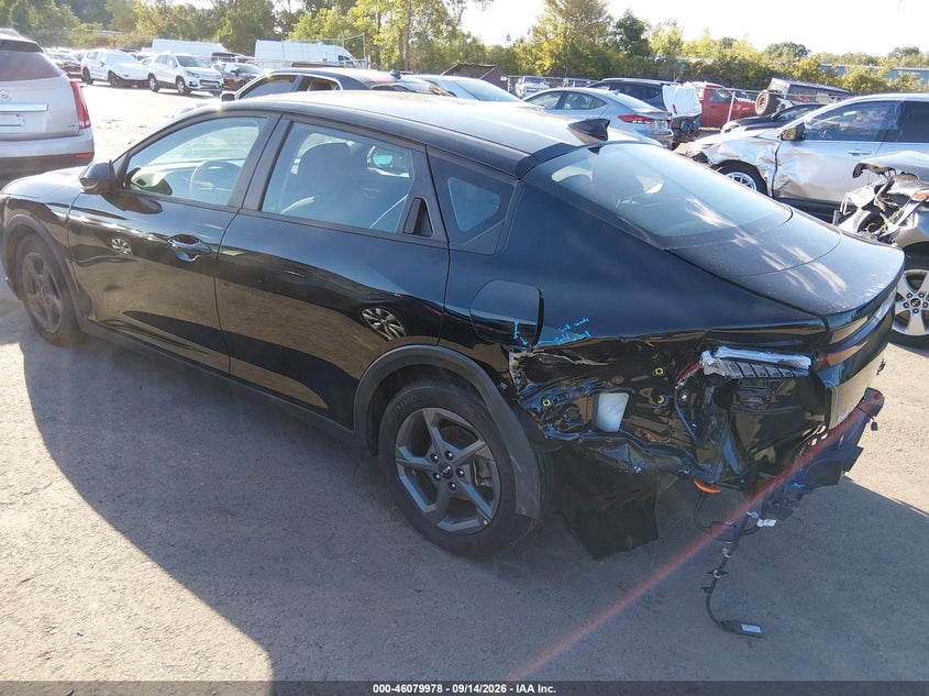 Vin: 3kpft4de2se194717, lot: 46579525, kia k4 lxs 20253