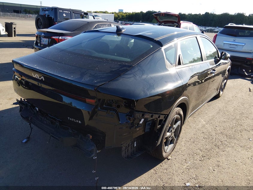 Vin: 3kpft4de2se194717, lot: 46579525, kia k4 lxs 20254