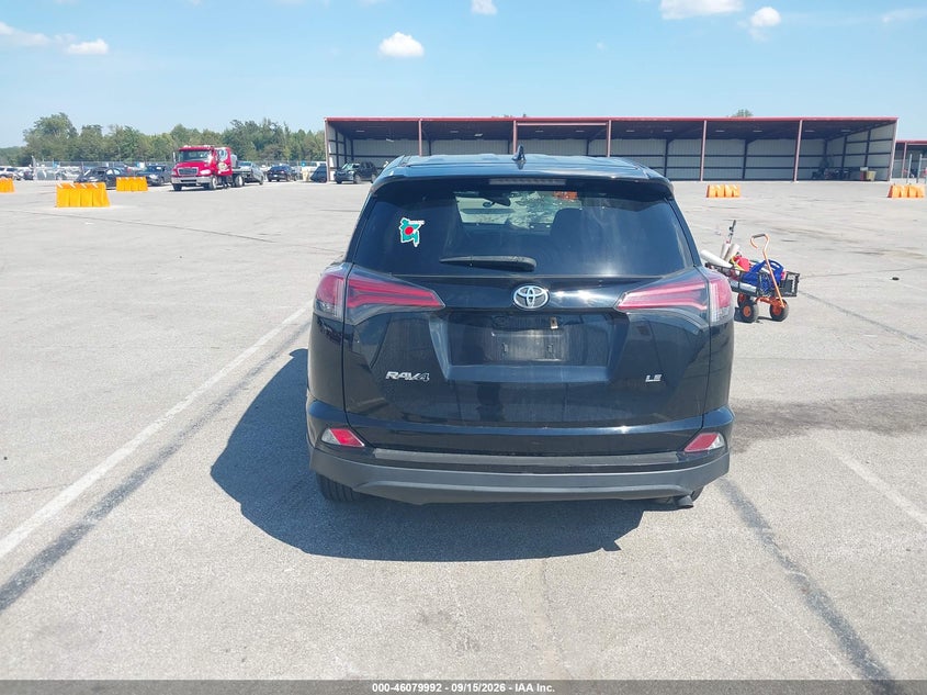 TOYOTA RAV4 - zdjęcie 16