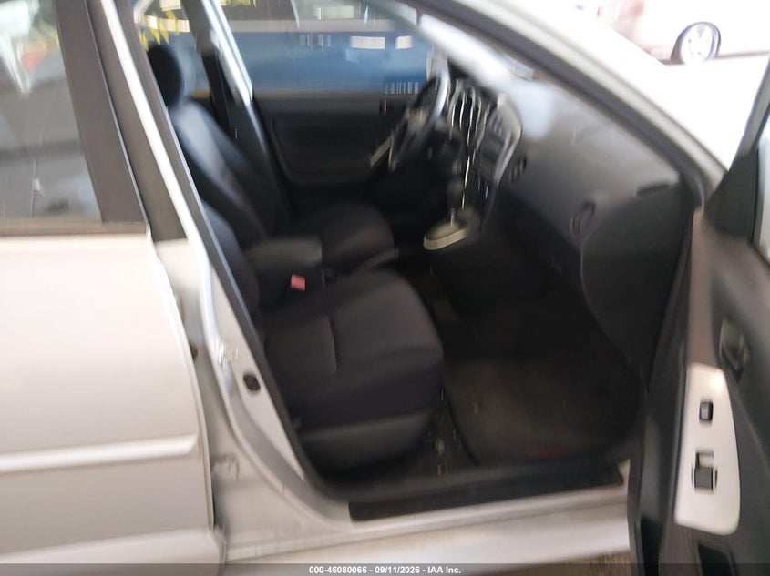 2006 PONTIAC VIBE auction photo 5