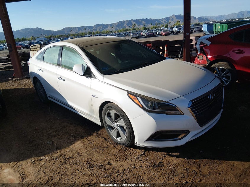 2016 HYUNDAI SONATA HYBRID auction photo 1
