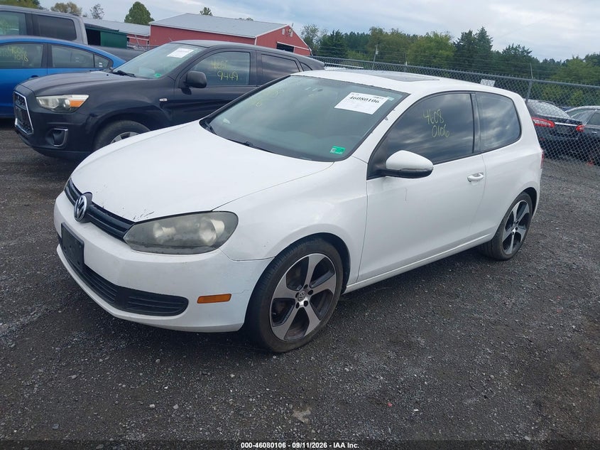2010 VOLKSWAGEN GOLF auction photo 2
