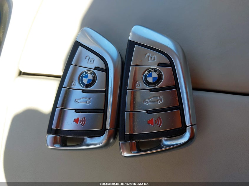 BMW 750I - zdjęcie 11