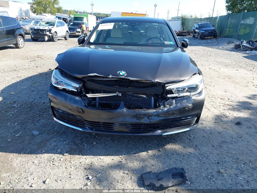 BMW 750I - zdjęcie 6