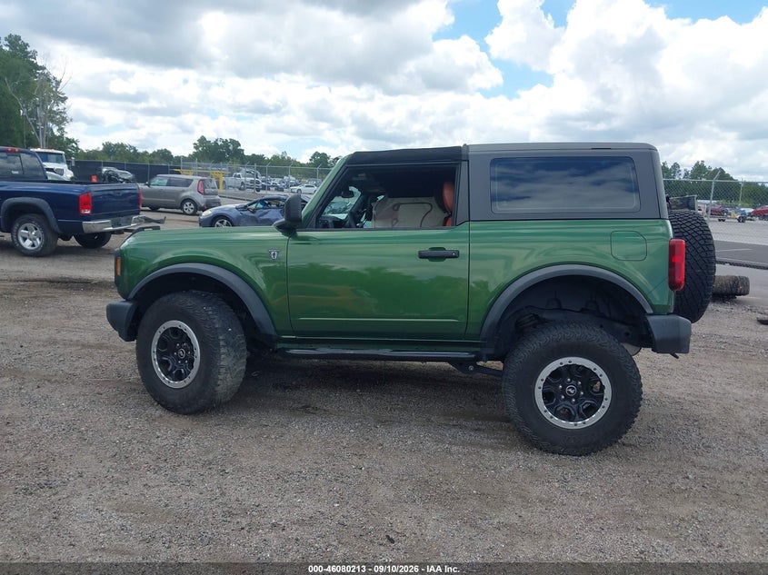 2022 FORD BRONCO · Photo 14