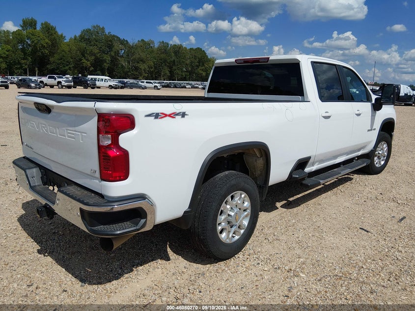 2025 CHEVROLET SILVERADO 3500HD auction photo 4