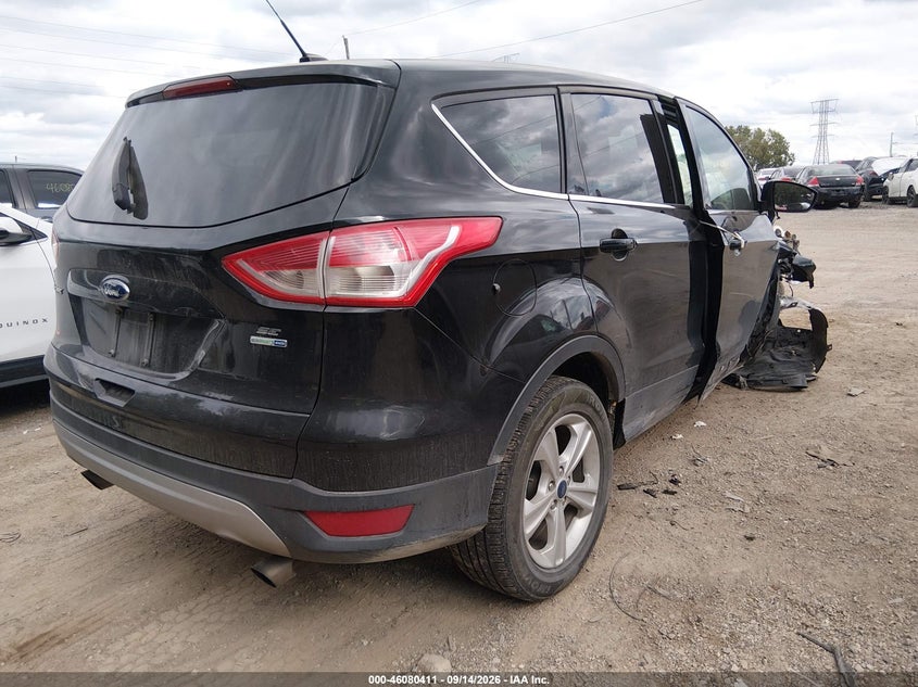 Vin: 1fmcu9gx2gua71062, lot: 46579958, ford escape se 20164