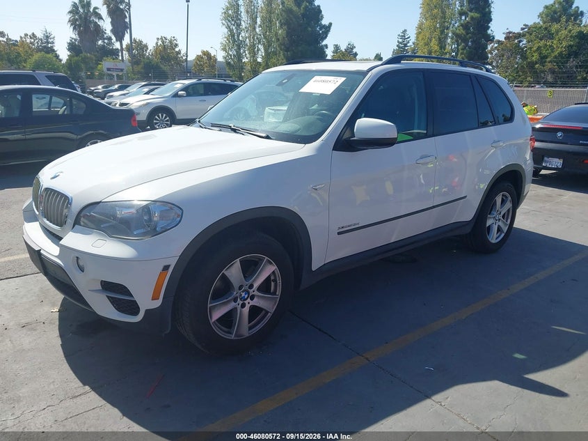 BMW X5 2012 VIN 5UXZW0C54CL667135