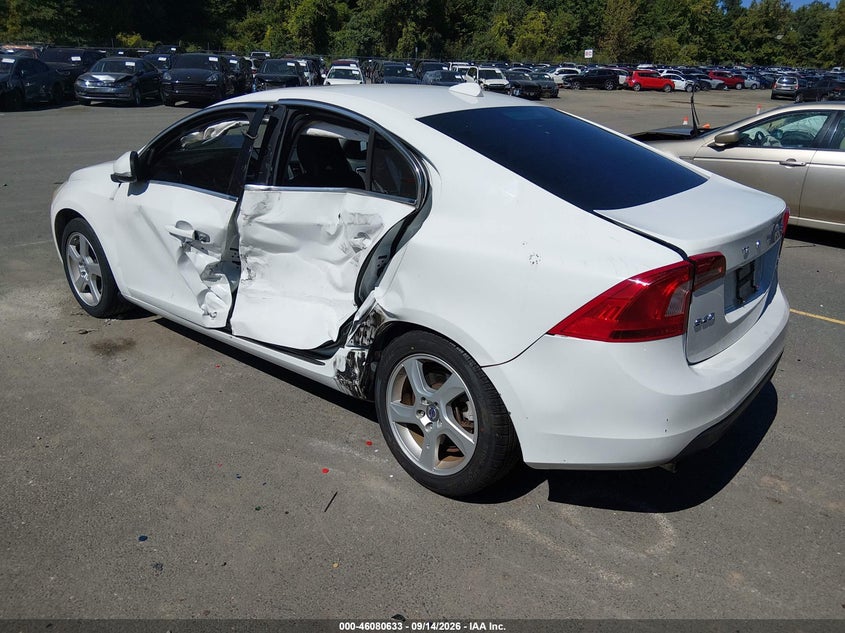 2013 VOLVO S60 auction photo 3