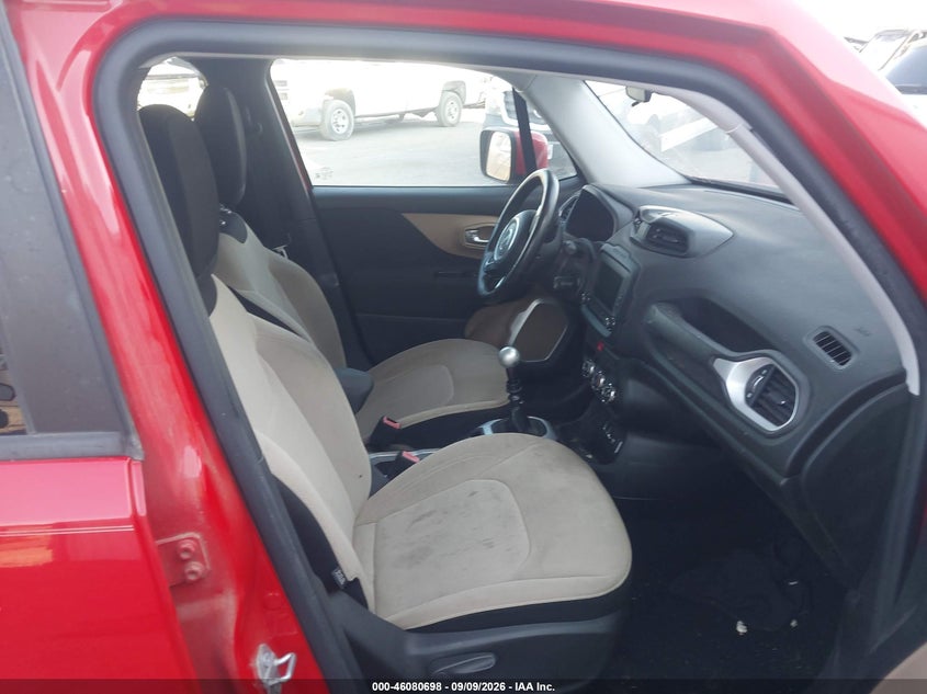 2015 JEEP RENEGADE auction photo 5